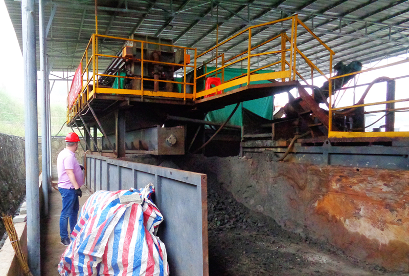 四川水基泥漿不落地項(xiàng)目應(yīng)用現(xiàn)場(chǎng)