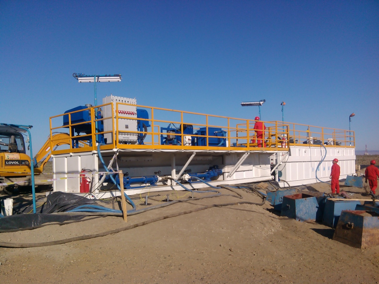 泥漿不落地處理系統(tǒng)是如何處理鉆井廢棄物的?